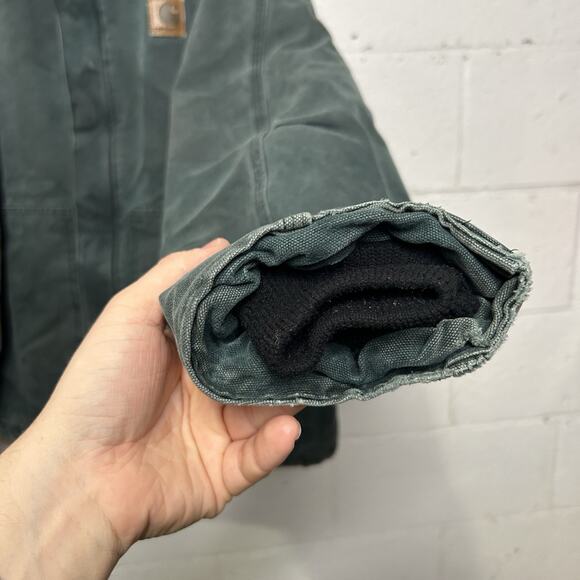 Vintage Carhartt Quilted Artic Jacket “Hunter Green” - Picture 4 of 9